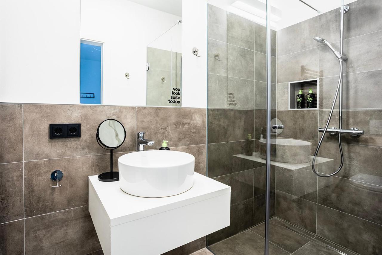 Limehome Villach Hauptplatz Eksteriør billede